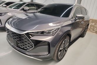 比亚迪 唐新能源 2022款 DM-p 215KM 四驱旗舰型