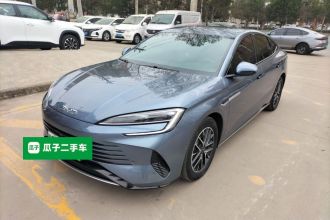 比亚迪 海豹 2024款 荣耀版 DM-i 1.5L 121km 精英型