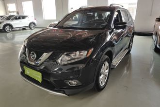 日产 奇骏 2015款 2.0L CVT舒适MAX版 2WD