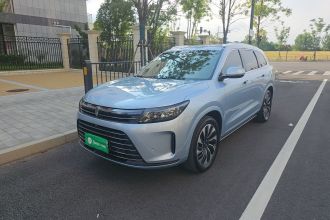 鸿蒙智行 问界M7 2022款 1.5T 四驱豪华版