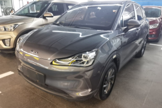 哪吒汽车 哪吒V 2022款 标准续航行业定制版