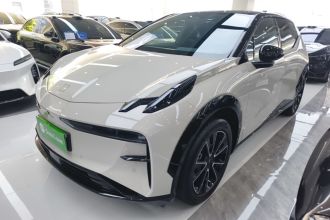 极氪X 2025款 四座后驱魔方版