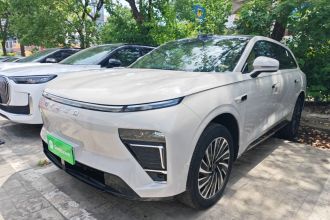 星途 星纪元 ET 2024款 增程 240 Ultra四驱