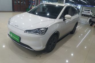 哪吒汽车 哪吒V 2022款 潮 400 Lite