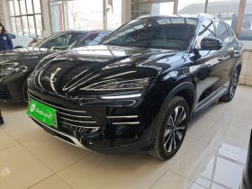 比亚迪 宋PLUS新能源 2025款 DM-i 112KM 尊荣型