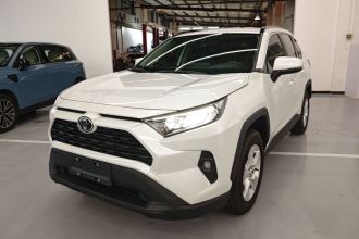 丰田 RAV4荣放 2024款 2.0L CVT两驱都市版