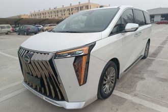 广汽传祺 传祺M8 2023款 宗师系列 400T 至尊版