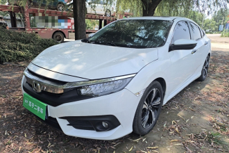本田 思域 2016款 220TURBO CVT尊贵版