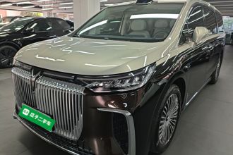 岚图汽车 岚图梦想家 2025款 PHEV 四驱旗舰乾崑版