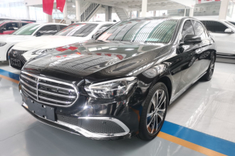 奔驰E级新能源 2022款 改款二 E 350 e L 插电式混合动力轿车