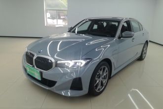 宝马i3 2025款 eDrive 35 L