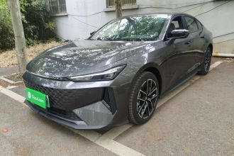 长安UNI-V 智电iDD 2024款 蓝鲸智电iDD 136km 智酷型