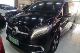 奔驰V级 2021款 V 260 L 长轴距尊贵版