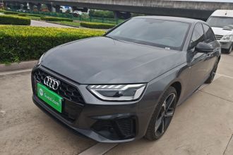 奥迪A4L 2025款 200万辆悦享版 40 TFSI 豪华动感型