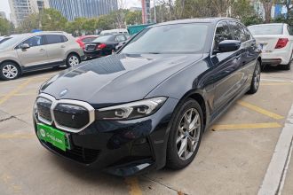 宝马i3 2022款 eDrive 35 L