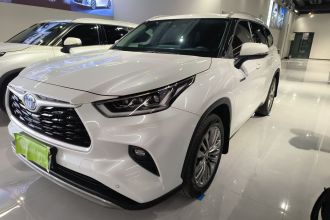丰田 汉兰达 2022款 双擎 2.5L 四驱尊贵版 7座