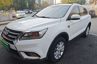 北汽幻速S6 2017款 1.5T CVT劲享型