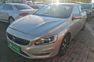沃尔沃S60 2019款 S60L 改款 T5 智进进阶版