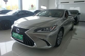 雷克萨斯ES 2021款 300h 卓越版