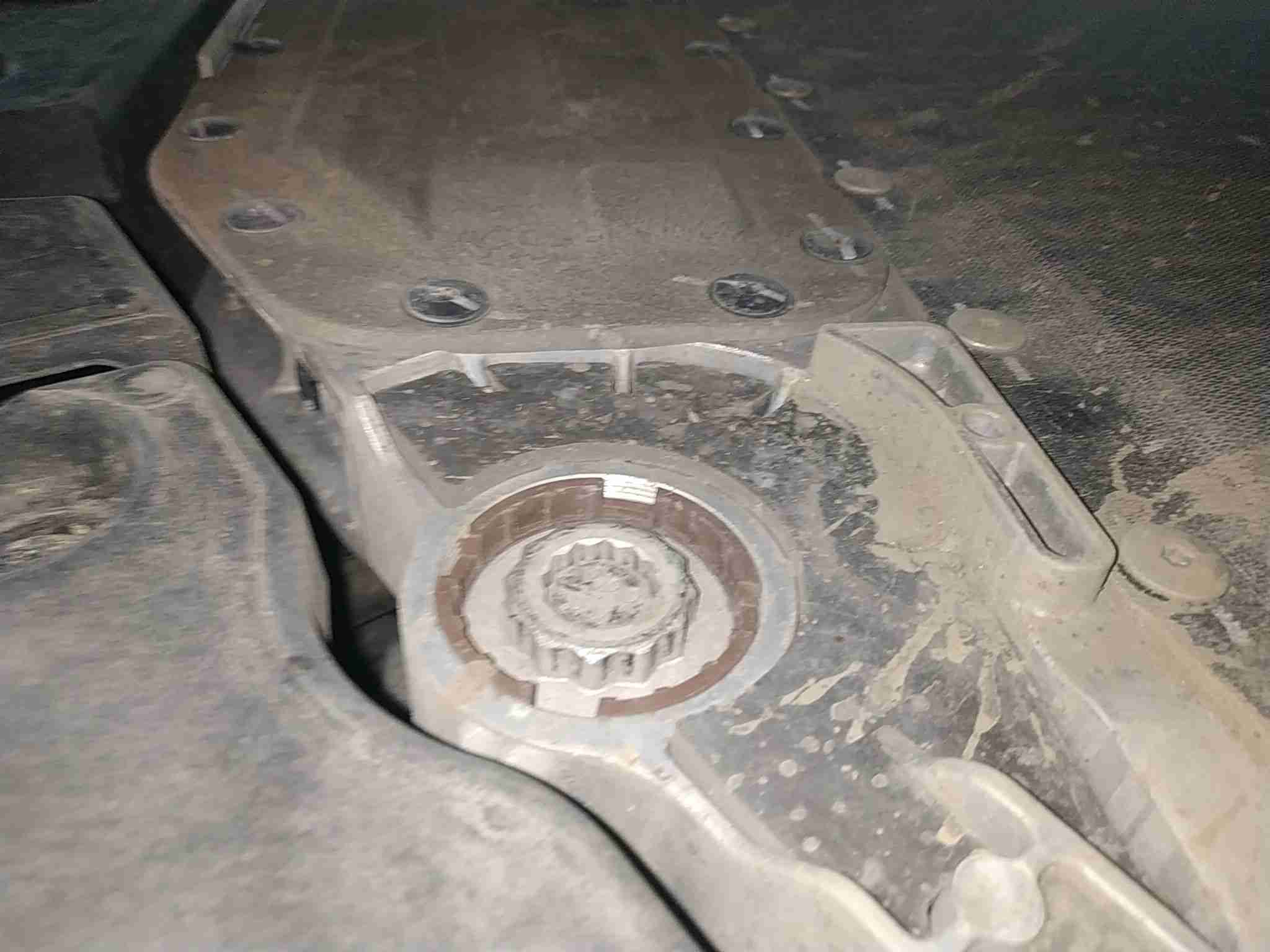 动力电池箱底板更换记录说明