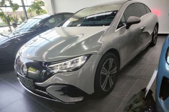 奔驰EQE 2022款 350 豪华版