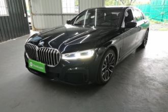 宝马7系 2019款 改款 740Li xDrive 行政型 M运动套装