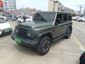 212 T01 2024款 2.0T 探险家