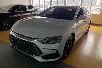 比亚迪 汉 2024款 DM-i 荣耀版 121KM 尊贵型