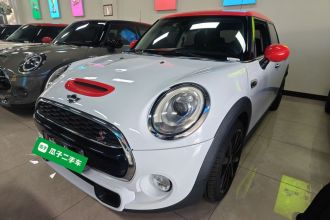 MINI 2016款 2.0T COOPER S 五门版