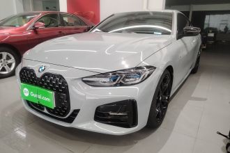 宝马4系 2023款 425i M运动曜夜套装