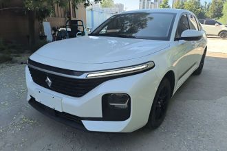 宝骏RC-5 2020款 1.5L 手动智耀精英型