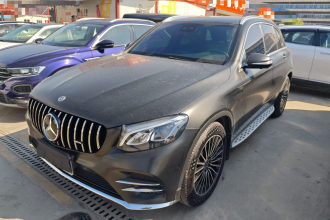奔驰GLC 2018款 改款 GLC 260 4MATIC 豪华型