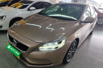 沃尔沃V40 2017款 T3 智逸版