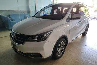 宝骏730 2017款 1.5T 手动豪华型 7座