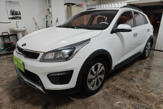 起亚 KX CROSS 2018款 1.6L 自动灵动天窗版