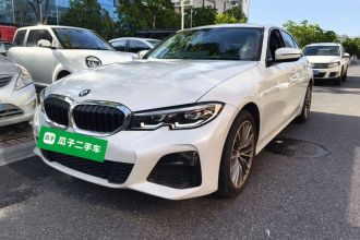 宝马3系 2022款 改款 320i 运动套装