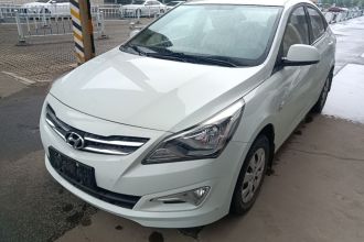 现代 瑞纳 2014款 1.4L 手动智能型GLS