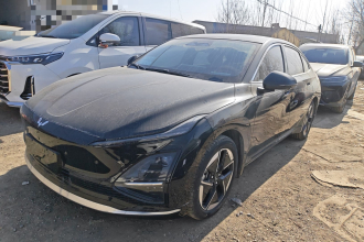 五菱汽车 五菱星光 2025款 610km 智能旗舰型