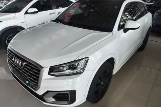 奥迪Q2L 2021款 35 TFSI 时尚致雅型