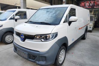 福田 智蓝精灵E7 2024款 改款 纯电动厢式运输车 平顶2座 亿纬锂能41.86kWh