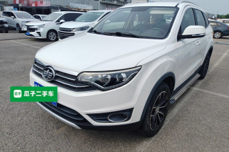一汽 森雅R7 2016款 1.6L 手动豪华型