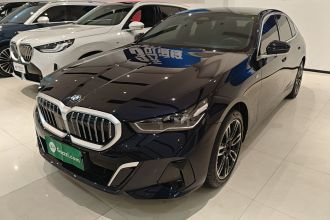 宝马5系 2024款 530Li 领先型 M运动套装