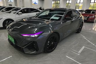 长安UNI-V 2022款 1.5T 卓越型