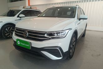 大众 途观L 2023款 330TSI 自动两驱舒享版