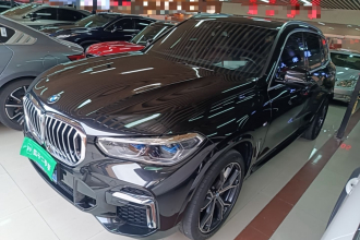 宝马X5 2022款 改款 xDrive 40Li M运动套装