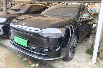 鸿蒙智行 问界M9 2024款 增程 Ultra版 52kWh 6座版
