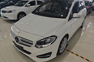 奔驰B级 2015款 B 200 动感型