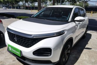 宝骏RM-5 2019款 1.5T 手动24小时在线精英型 6座