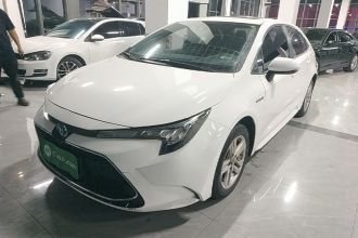 丰田 雷凌 2022款 双擎 1.8H E-CVT豪华版
