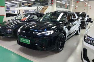 鸿蒙智行 问界M5 2024款 增程 Max 后驱高阶智驾版